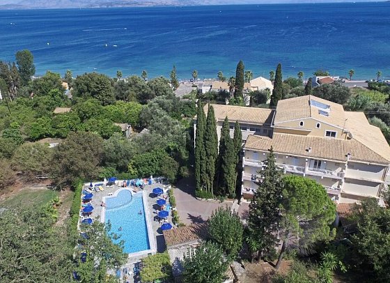Ipsos Beach Hotel