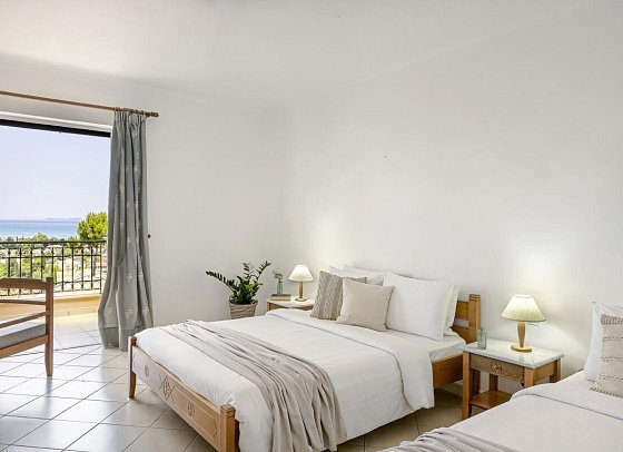 Century Resort Corfu - Wohnbeispiel Family One Bedroom Superior Sea View (Zimmercodierung FSM)
