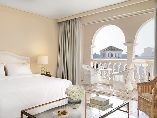 Grecotel Eva Palace - Wohnbeispiel Doppelzimmer Landblick (Zimmercodierung DBL)