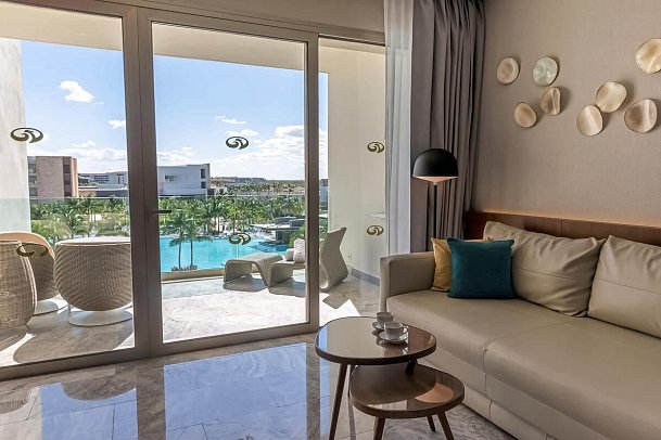 Grand Palladium Select Costa Mujeres - Wohnbeispiel Juniorsuite Poolside (Zimmercodierung J1P)