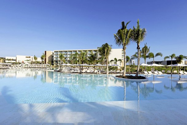 Grand Palladium Select Costa Mujeres