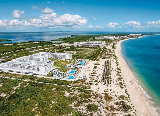 RIU Latino