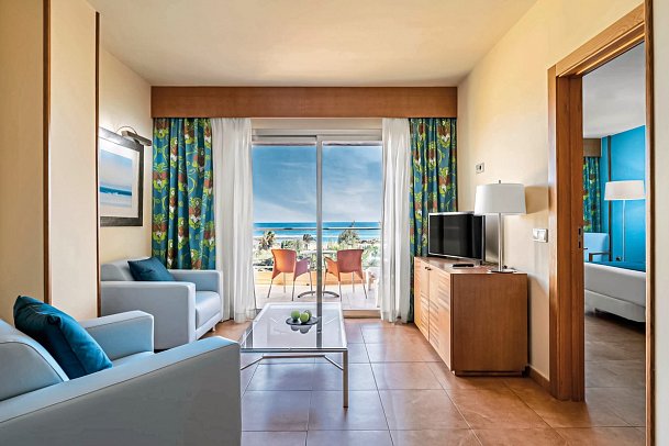 Elba Carlota Beach & Golf Resort - Wohnbeispiel Suite Meerblick (Zimmercodierung W1M)