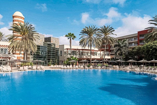 Elba Carlota Beach & Golf Resort