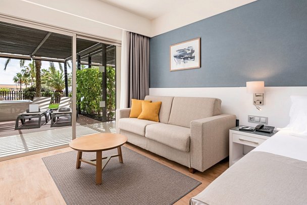 Barceló Fuerteventura Mar - Wohnbeispiel Doppelzimmer Deluxe mit Whirlpool (Zimmercodierung DD2)