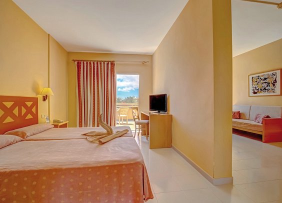 SBH Costa Calma Beach Resort - Wohnbeispiel Suite (Zimmercodierung WBM)