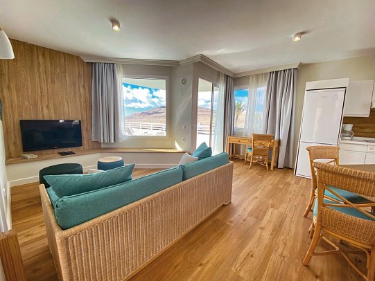 Esmeralda Maris by LIVVO - Wohnbeispiel Juniorsuite Meerblick (Zimmercodierung JBM)