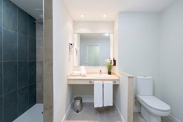 LIVVO Jandia Golf - Wohnbeispiel Doppelzimmer Deluxe (Zimmercodierungen DD1, FD1 & DB1)