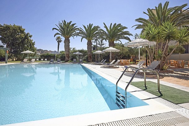 Tylissos Beach Hotel