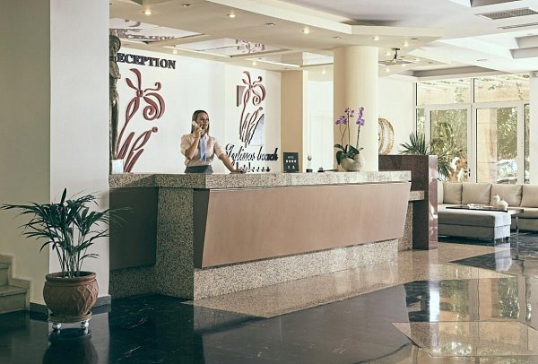 Tylissos Beach Hotel