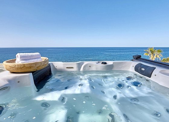 Castello Village Resort - Aussen-Jacuzzi