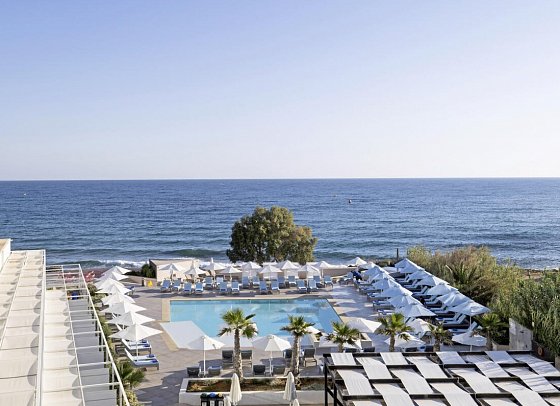 I Resort Beach Hotel & Spa