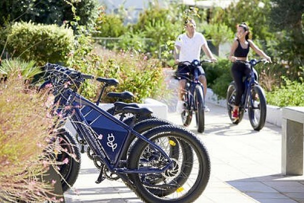 I Resort Beach Hotel & Spa