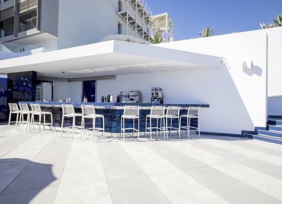 I Resort Beach Hotel & Spa