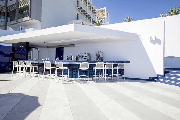 I Resort Beach Hotel & Spa