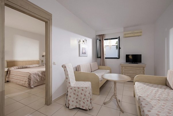 Gouves Water Park Holiday Resort - Wohnbeispiel Familienzimmer