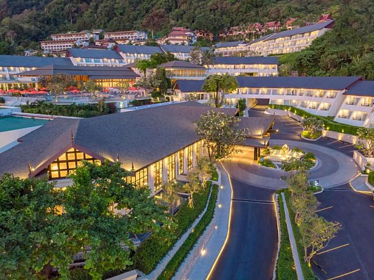 Diamond Cliff Resort & Spa