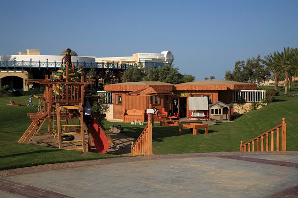 Palm Royale Resort Soma Bay