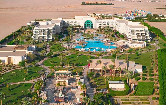Mövenpick Waterpark Resort & Spa Soma Bay