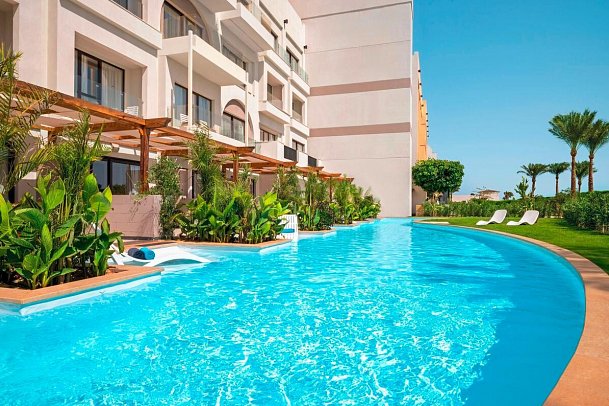 Mövenpick Waterpark Resort & Spa Soma Bay - Wohnbeispiel Doppelzimmer Swim-Up (Zimmercodierung DBQ)