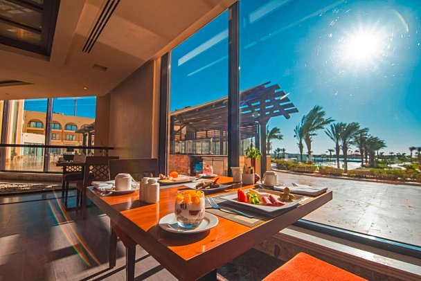 Mövenpick Waterpark Resort & Spa Soma Bay