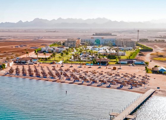Mövenpick Waterpark Resort & Spa Soma Bay