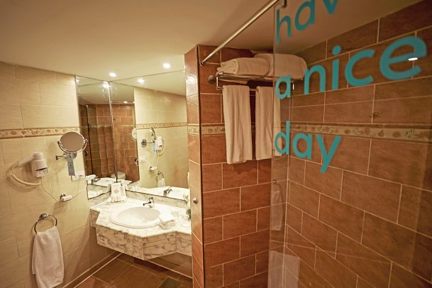 Calimera Blend Paradise - Beispiel Bad Familienzimmer (Zimmercodierung FB1)