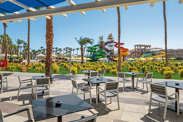 Beach Albatros Resort