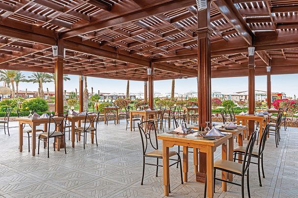 SUNRISE Alora Aqua Park Resort