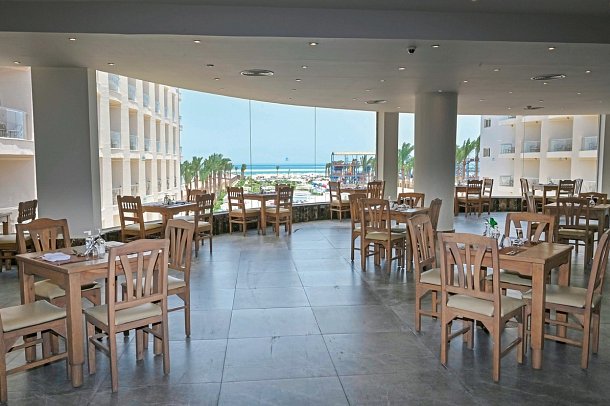 SUNRISE Serano Aqua Park Resort