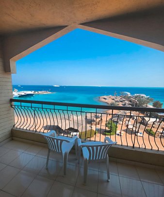 Regina Resort & Aqua Park Hurghada - Wohnbeispiel Regal Room Meerblick (Zimmercodierung DDM)
