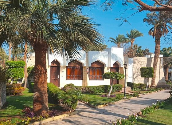 Regina Resort & Aqua Park Hurghada - Beispiel Bungalow Gartenblick (Zimmercodierung BBG)