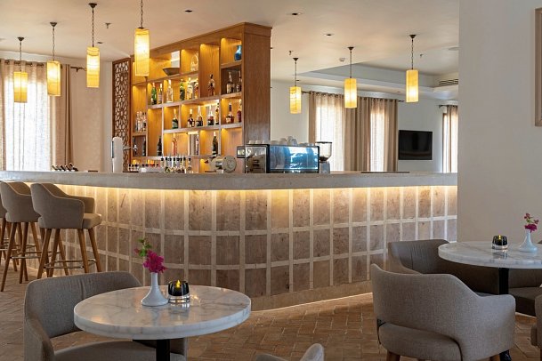 Fort Arabesque - The West Bay