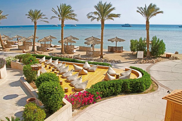 The Breakers Diving & Surfing Lodge