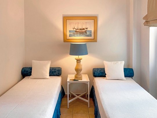 Grecotel LUX ME Kos - Wohnbeispiel Bungalow Meerblick erste Reihe Privat-Pool (Zimmercodierung BBR)