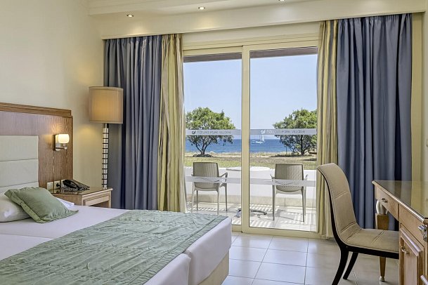 Natura Park Village Hotel & Spa - Wohnbeispiel Doppelzimmer Meerblick (Zimmercodierung DBM)
