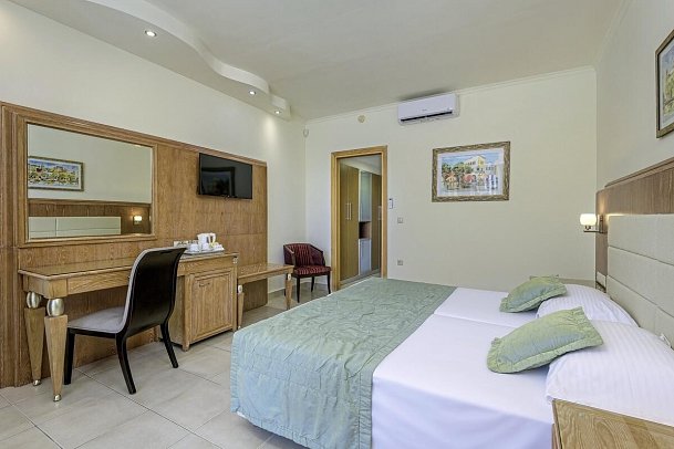 Natura Park Village Hotel & Spa - Wohnbeispiel Doppelzimmer Superior Landblick (Zimmercodierung DSL)
