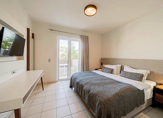 Sentido More Meni Residence & Suites - Wohnbeispiel Doppelzimmer Superior (Zimmercodierung DS1)