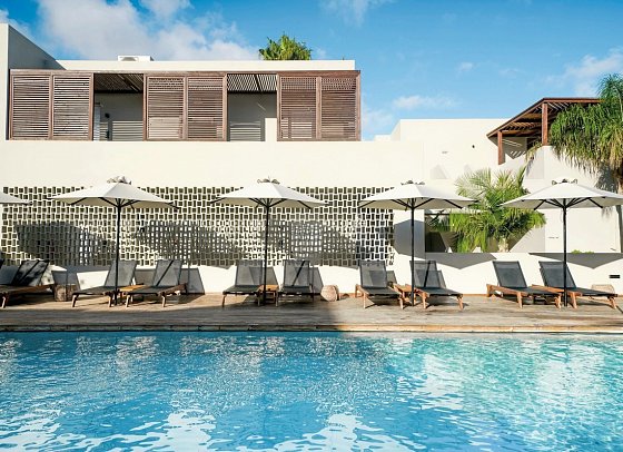 Sentido More Meni Residence & Suites