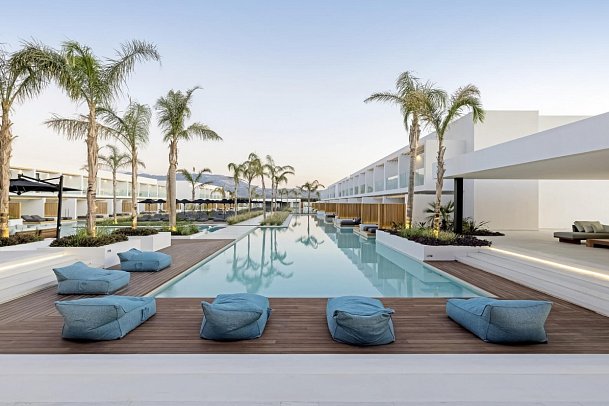 D´Andrea Lagoon All Suites