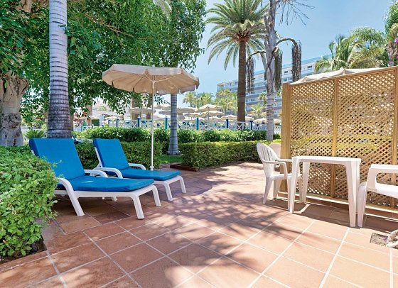 Bull Hotel Costa Canaria & Spa - Beispiel Terrasse_Garten Bungalow Deluxe (Zimmercodierungen DDG & BB1)