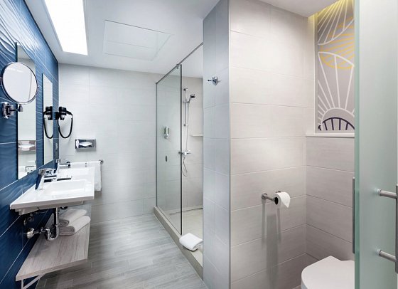 RIU Vistamar - Beispiel Bad Juniorsuite (Zimmercodierung JBM)