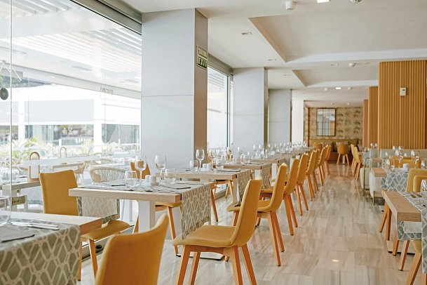 Santa Mónica Suites Hotel