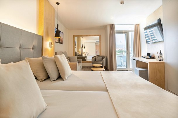 HL Rondo - Wohnbeispiel Juniorsuite Standard (Zimmercodierung JB1)