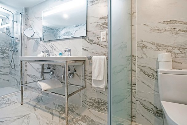 HL Rondo - Beispiel Bad (Zimmercodierungen JE1, JB1 & JS1)