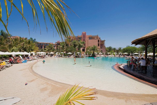 Lopesan Baobab Resort
