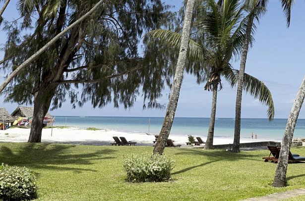 Neptune Paradise Beach Resort & Spa