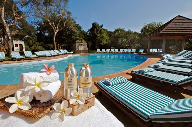 Leopard Beach Resort & Spa