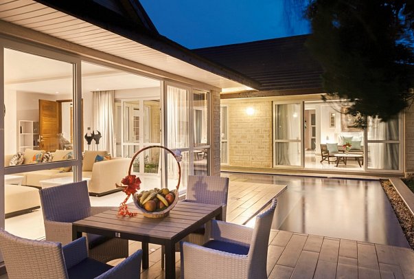 Leopard Beach Resort & Spa