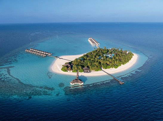 Angaga Island Resort & Spa
